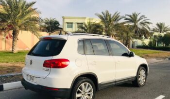 
										Volkswagen Tiguan 2013 Model / Full Options / Excellent Condition full									