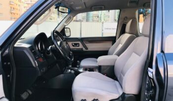 
										Mitsubishi Pajero 2009 / 2 Door / 4WD Excellent Condition full									