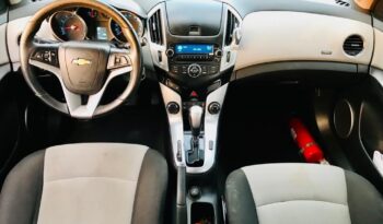 
										Chevrolet Cruze 2014 Model in Immaculate Condition full									